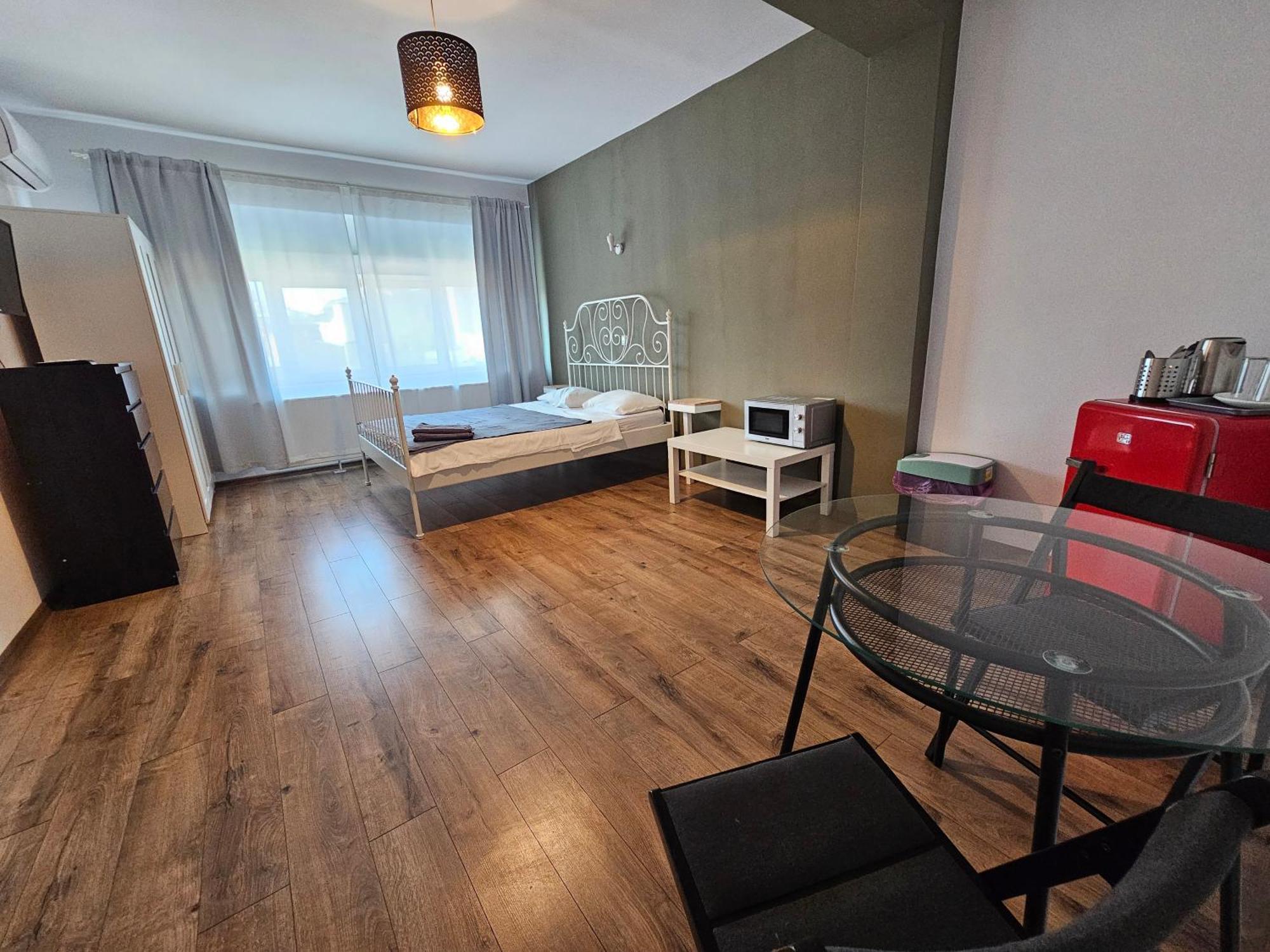 Color Apartments Old Town Center Бухарест Екстер'єр фото